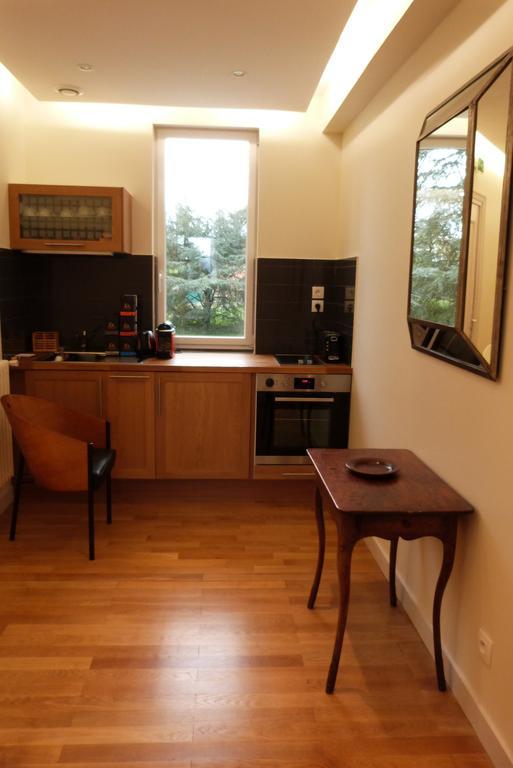 La Maison De Roussille Bed & Breakfast Francheville  Ngoại thất bức ảnh